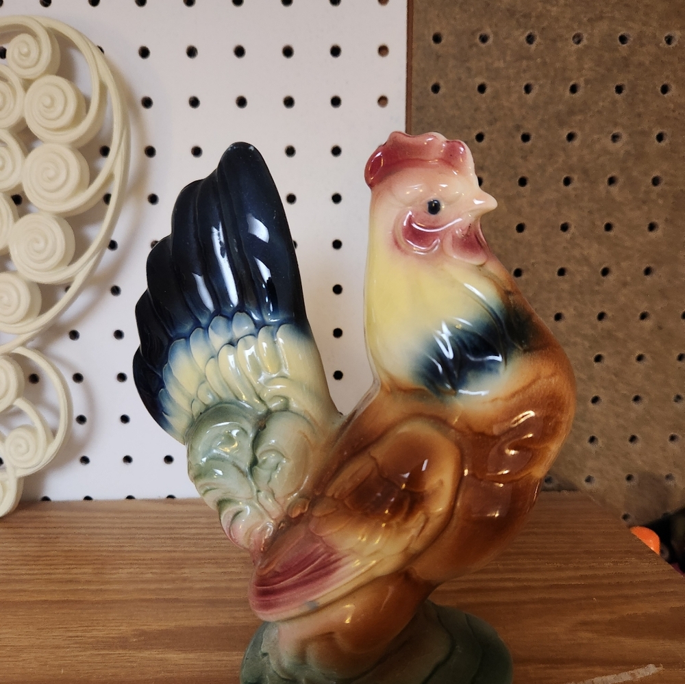 VTG Ceramic Chicken Statue Kitchen Decor - Picture 3 of 5